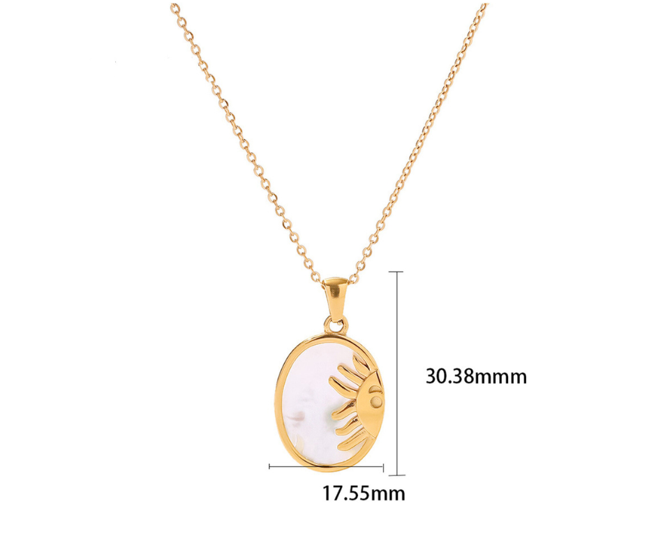 Collier "VITTORIA " plaqué or 18 carats et nacre naturelle